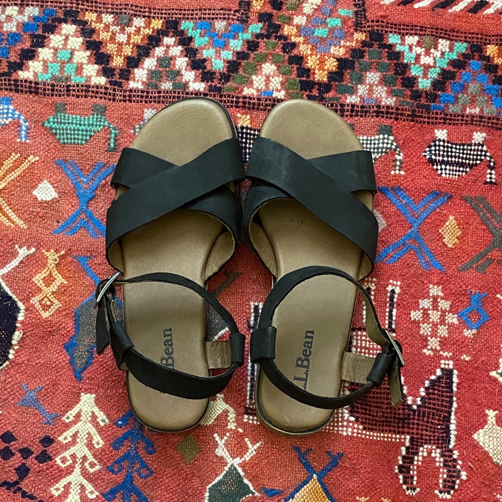 NWOT | L.L. Bean Women's Black Cross-Strap Sandals